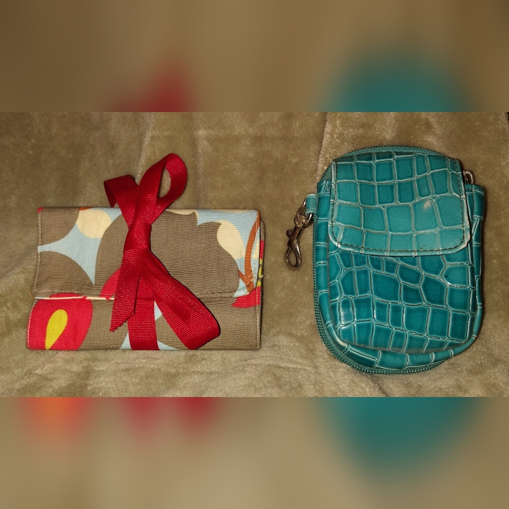 No Boundaries Teal Crocodile Pattern Phone Case and Homemade Credit Card Holder